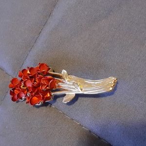 Red & Gold Plated Brooch. 2" ( L4 123 )